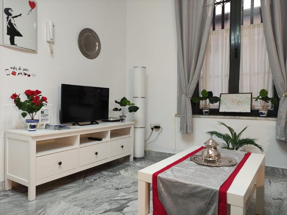 Ciriaco By Sevillaluxurysuites Ngoại thất bức ảnh